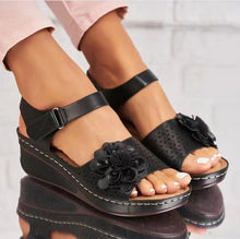 Cargar imagen en el visor de la galería, Women&#39;s Summer Hollow Flower Platform Sandals
