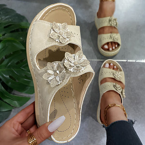 Thick Sole Round Toe Floral Flat Comfort Slippers