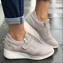 Load image into Gallery viewer, 2024 Spring Rhinestone Thick Sole Velcro Casual Sneakers
